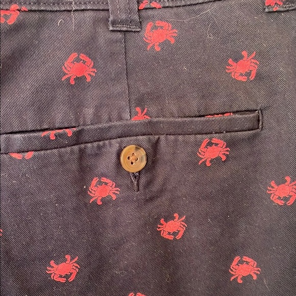 J.Crew Men's Navy Classic Chino Shorts w/red Crabs Summer Coastal - Picture 6 of 7